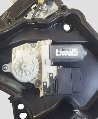 Seat Leon (1P) Rear door window regulator with motor 1K0959703N 986348XXX