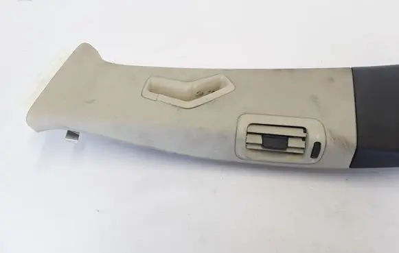 (B) pillar trim (bottom)