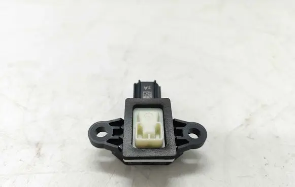 Volvo XC60 Airbag deployment crash/impact sensor 31406731