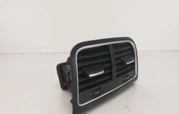 Rear air vent grill