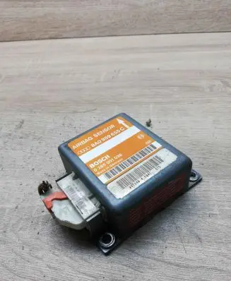 Audi A4 S4 B5 8D Airbag control unit/module 8a0959655c 0285001038