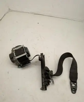 Mercedes-Benz GLC X253 C253 Front seatbelt 635374800