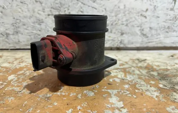 Volvo S60 Mass air flow meter 0280218088