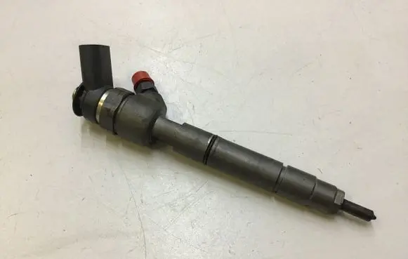 Mercedes-Benz A W169 Fuel injector A6400700787 0445110167