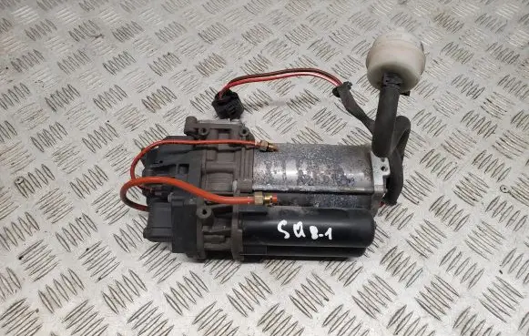 Audi Q8 Air suspension compressor/pump 4M0616005H