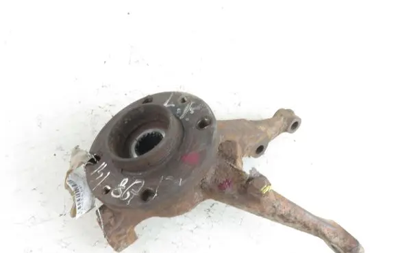 Fiat 500 Cinquecento Front wheel hub spindle knuckle 