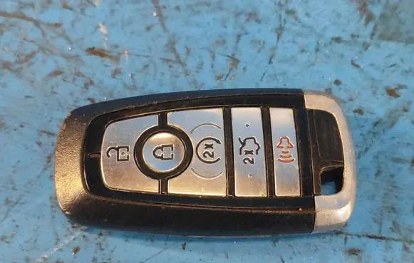 Ford Fusion II Ignition relay 