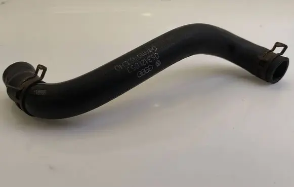 Audi 80 90 S2 B4 Coolant pipe/hose 053121053