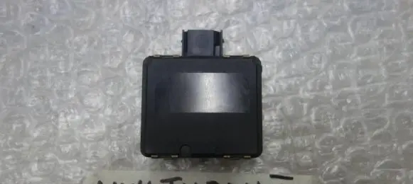 Volkswagen Touran III Distronic sensor radar 3QF907572A 5QA907561E 0203303813