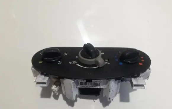 Dacia Sandero Climate control unit x90ph2ht n106277p