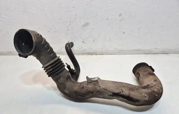 Chrysler Voyager Air intake duct part 11302058H