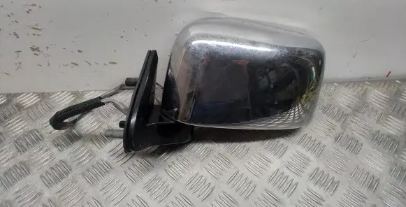 Nissan Navara D40 Front door electric wing mirror 012089