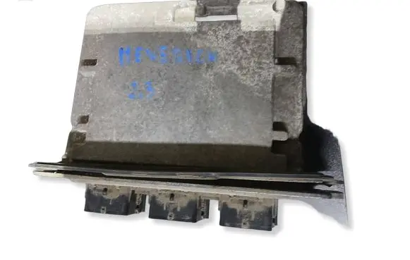 Ford Maverick Engine control unit/module ECU 5L8A12A650