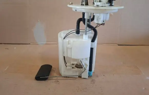 KIA Rio In-tank fuel pump 311101R900