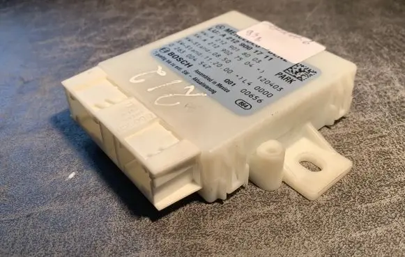 Mercedes-Benz E W212 Parking PDC control unit/module A2129001711