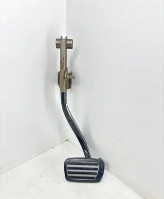 Chevrolet Corvette C7 Brake pedal 23333578