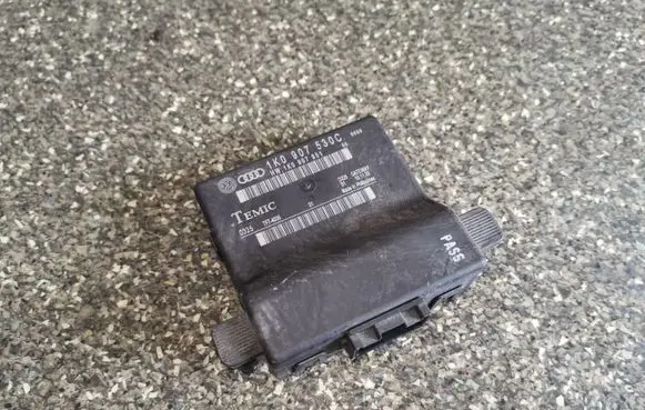 Volkswagen Golf V Other control units/modules 1K0907530C
