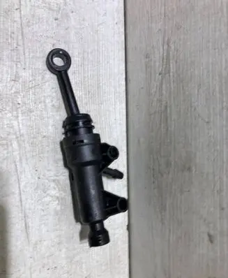 Mini Clubman F54 Clutch slave cylinder 6865168