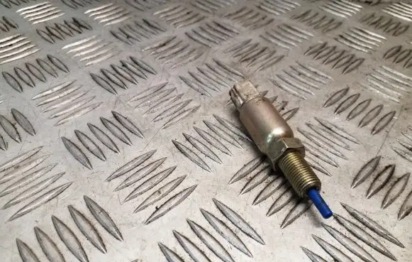 Honda FR-V Clutch pedal sensor 