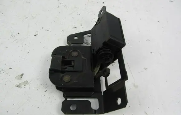 BMW X3 E83 Tailgate/trunk/boot lock/catch/latch 51247057364