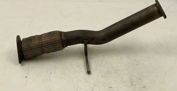 Volvo XC40 Exhaust gas pipe 31697988 8888783204