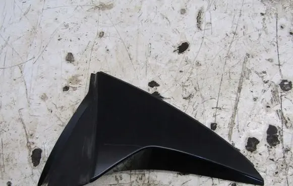 Ford Focus Tailgate/trunk spoiler JX7B-442A92-C