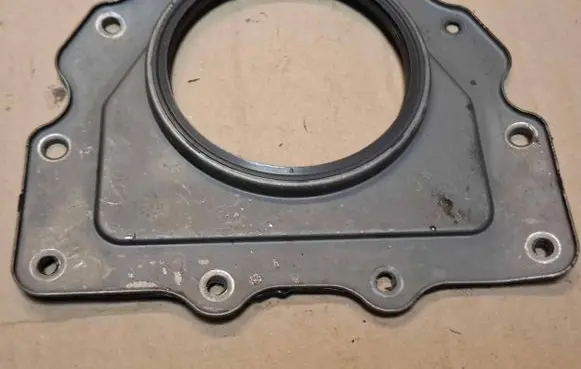 Nissan X-Trail T32 other engine part 