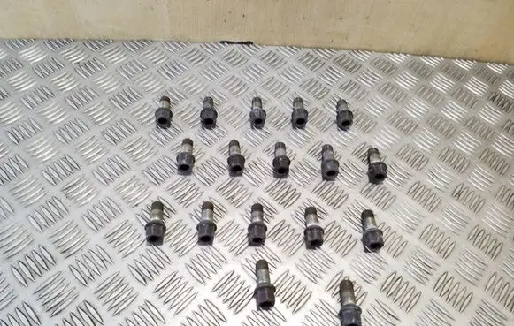 Audi A5 Sportback 8TA Nuts/bolts 