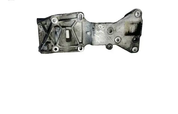 Volvo V50 Engine mounting bracket 30750940