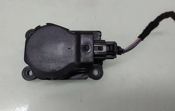Ford S-MAX Air flap motor/actuator 3M5H19E616AB
