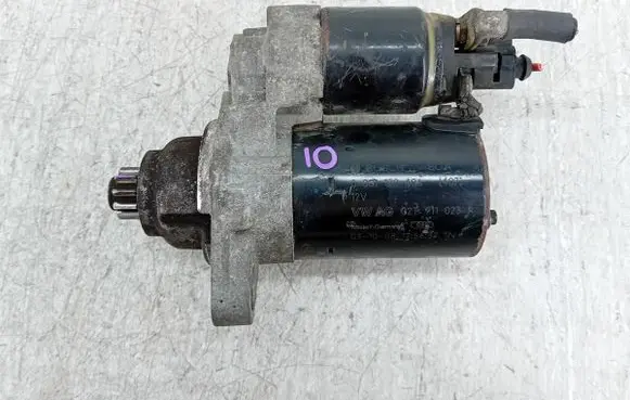 Volkswagen Golf V Starter motor 02T911023R