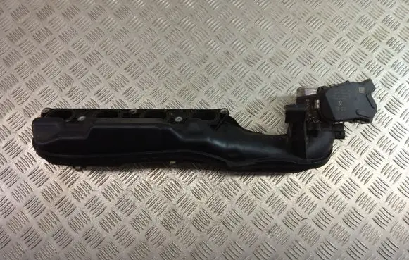BMW 5 F10 F11 Intake manifold 7555666