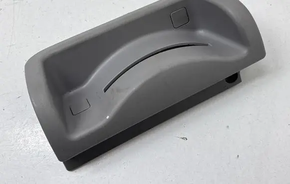 Toyota Highlander XU50 Seat trim 718650E030