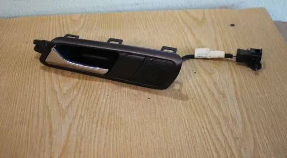 Volkswagen PASSAT B6 Rear door interior handle 3C4839113
