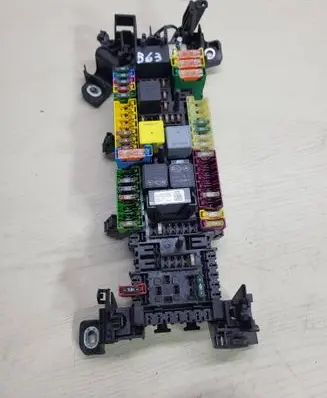 Mercedes-Benz B W246 W242 Fuse box set A2465400340