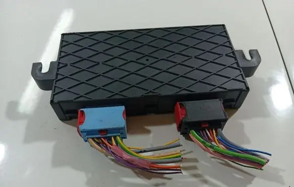 Peugeot 1007 Comfort/convenience module 9659970380