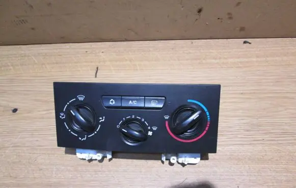 Citroen C4 I Climate control unit H5756 H5756N1551