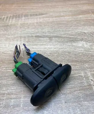 Ford Mondeo MK II Windscreen/window heater switch 97BG18K574AC WITHPLUG