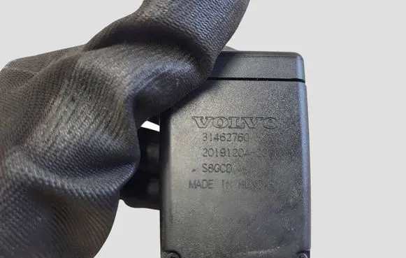 Volvo V60 Rear seatbelt buckle 31462760
