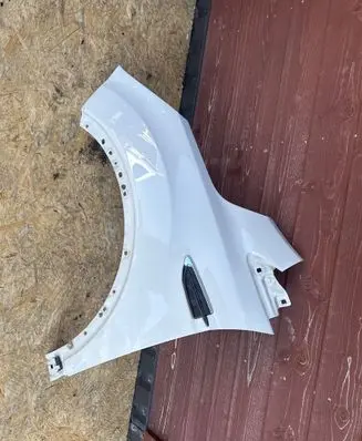 Ford Escape III Fender