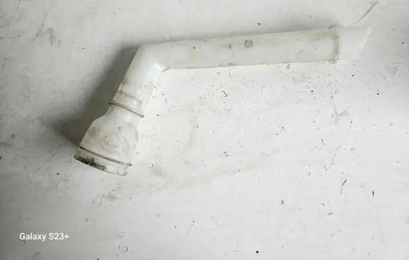 Renault Scenic III - Grand scenic III Window washer liquid tank fill tube 289150003R