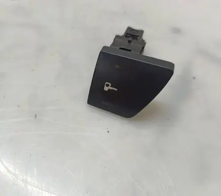 Peugeot 307 Central locking switch button 9636668477