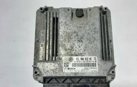 Volkswagen Golf VI Engine control unit/module 03L906022G 03L906022MC