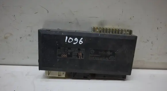 BMW 5 E39 Comfort/convenience module 8372143