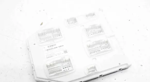 Mercedes-Benz EQA Central body control module A2479009015