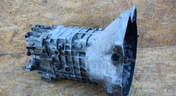 BMW 3 E30 Manual 7 speed gearbox 2400036610
