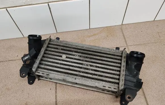 Audi A2 Intercooler radiator 8Z0145804A