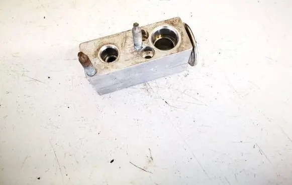 Citroen C3 Air conditioning (A/C) expansion valve 70220451