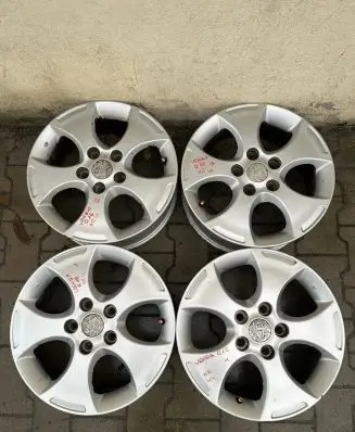 Hyundai ix20 R16 alloy rim 