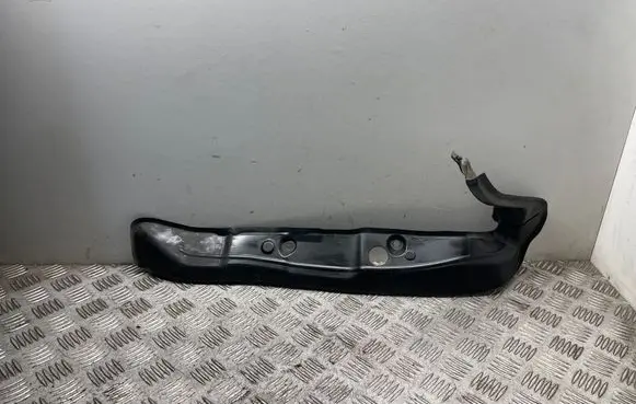 Audi A7 S7 4G Fender end trim 4G8821111A